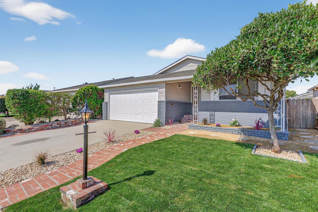 Detail Gallery Image 2 of 32 For 759 Bronte Ave, Watsonville,  CA 95076 - 2 Beds | 2 Baths