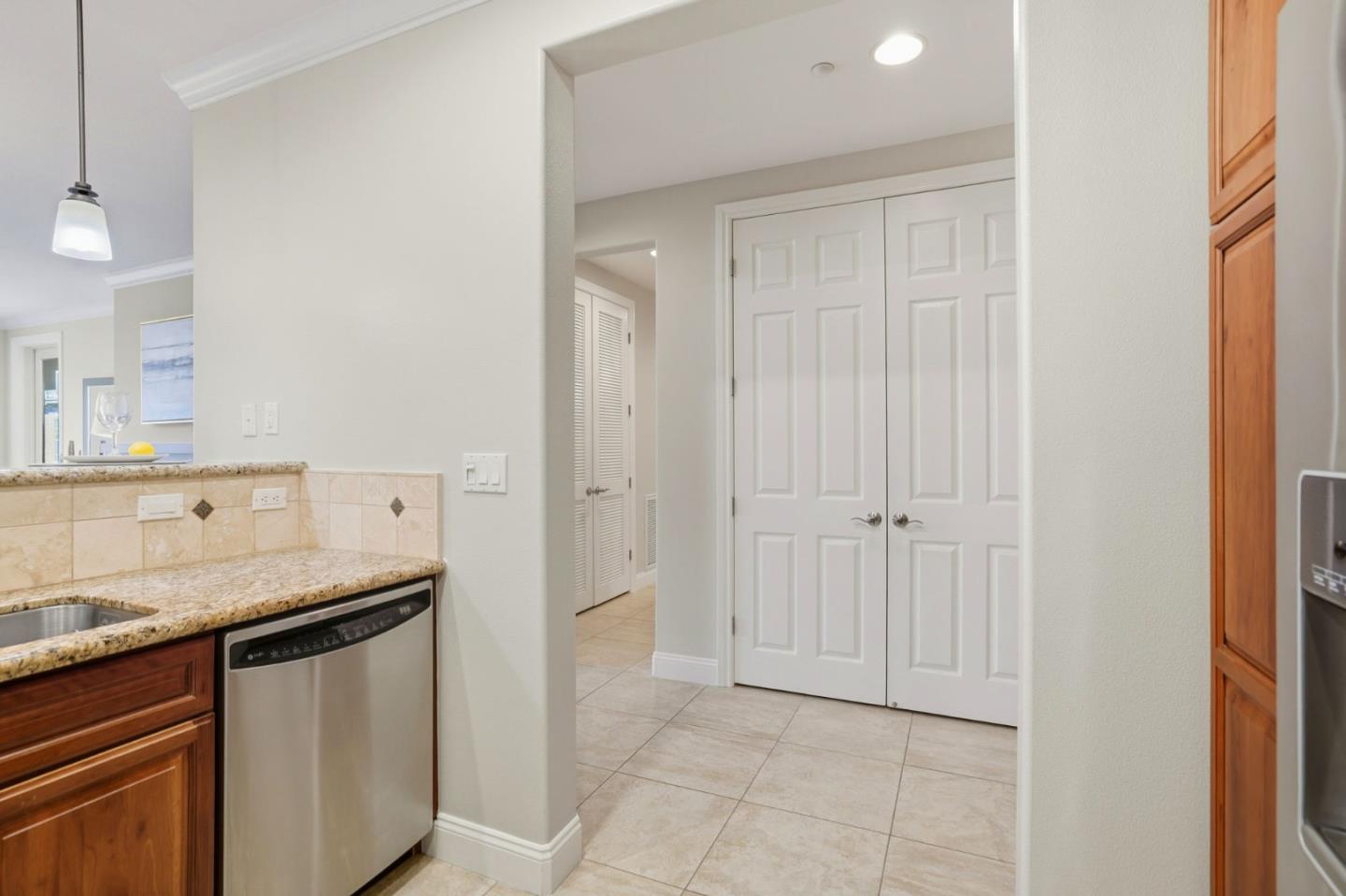 Detail Gallery Image 11 of 40 For 2881 Meridian Ave #217,  San Jose,  CA 95124 - 2 Beds | 2 Baths