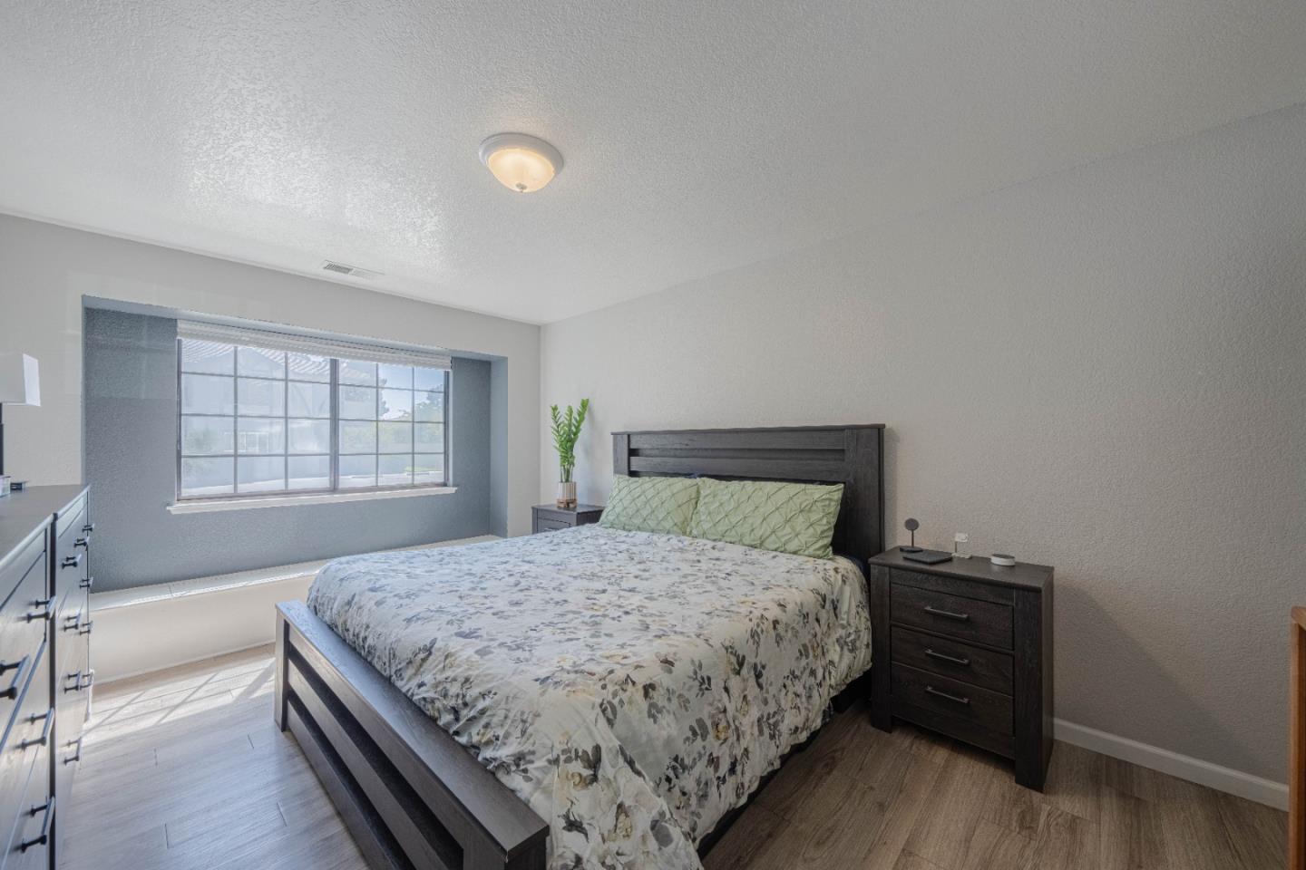 Detail Gallery Image 16 of 25 For 1051 Riker St #5,  Salinas,  CA 93901 - 2 Beds | 1 Baths