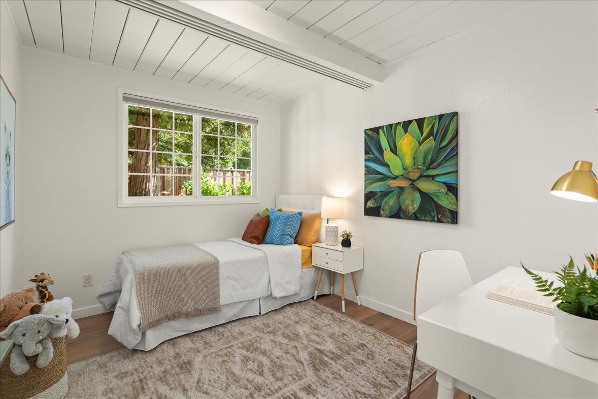 Detail Gallery Image 11 of 18 For 2474 Alvin St, Mountain View,  CA 94043 - 3 Beds | 2 Baths