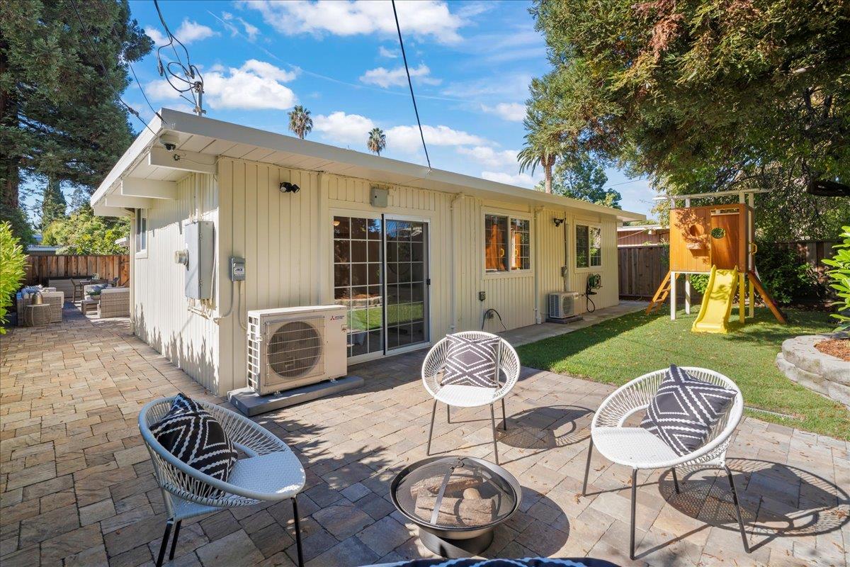 Detail Gallery Image 16 of 18 For 2474 Alvin St, Mountain View,  CA 94043 - 3 Beds | 2 Baths