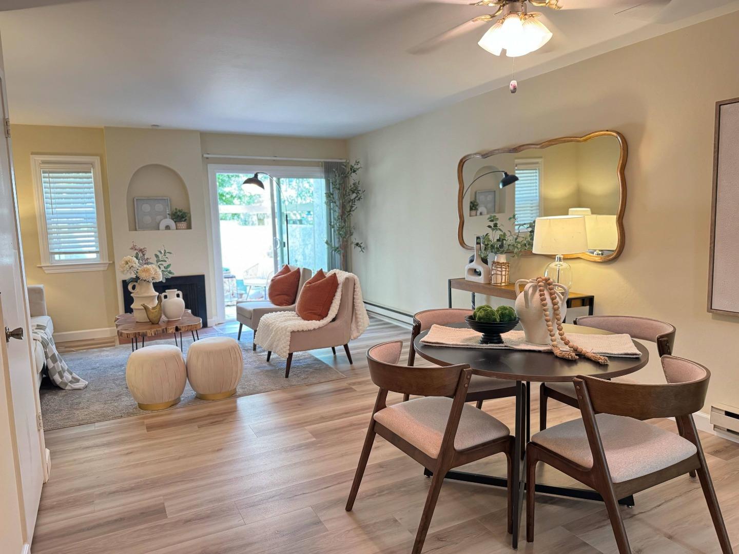 Detail Gallery Image 2 of 15 For 1638 Branham Ln #D,  San Jose,  CA 95118 - 2 Beds | 1/1 Baths