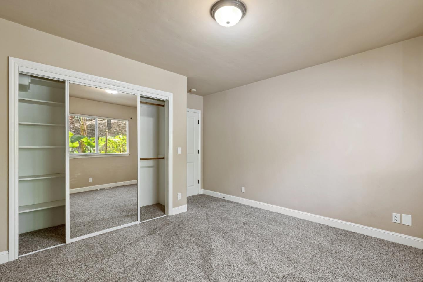 Detail Gallery Image 31 of 39 For 5 Zaragoza Views, Monterey,  CA 93940 - 3 Beds | 2/1 Baths