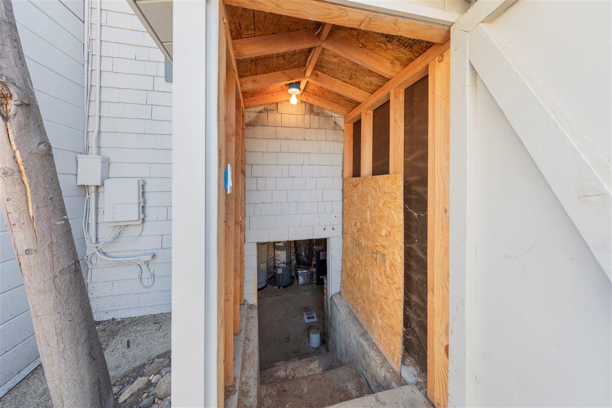 Detail Gallery Image 10 of 27 For 321 Grand Blvd, San Mateo,  CA 94401 - – Beds | – Baths