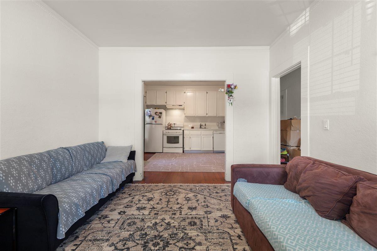 Detail Gallery Image 14 of 27 For 321 Grand Blvd, San Mateo,  CA 94401 - – Beds | – Baths