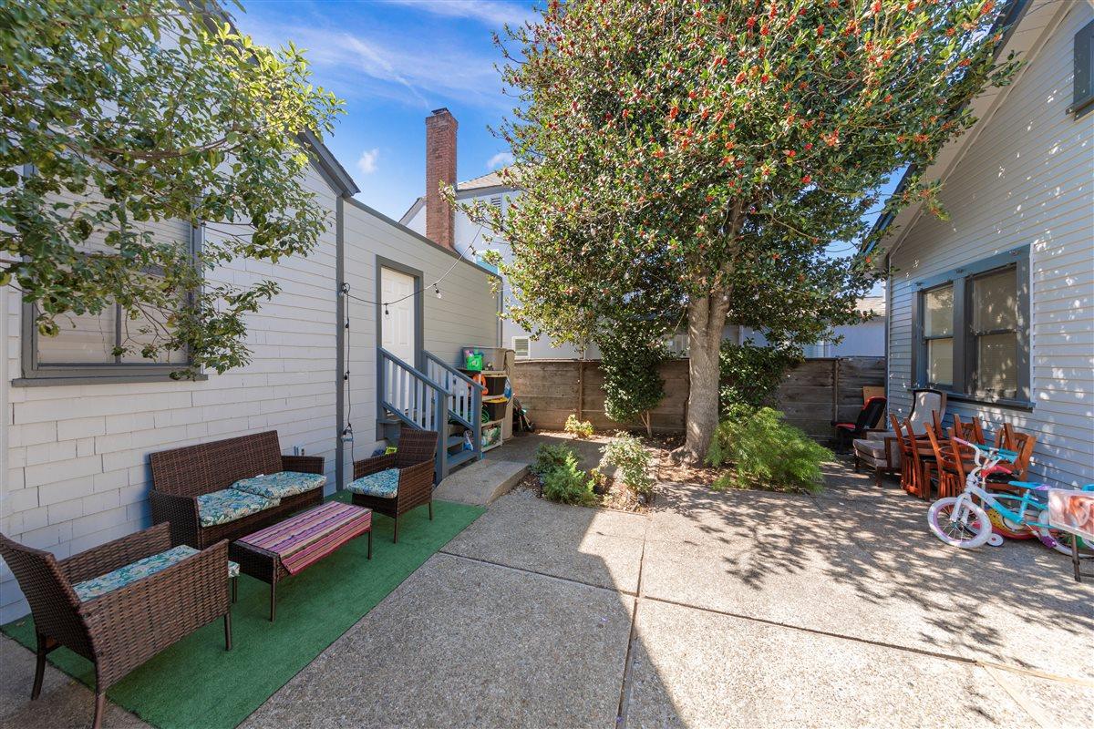 Detail Gallery Image 7 of 27 For 321 Grand Blvd, San Mateo,  CA 94401 - – Beds | – Baths