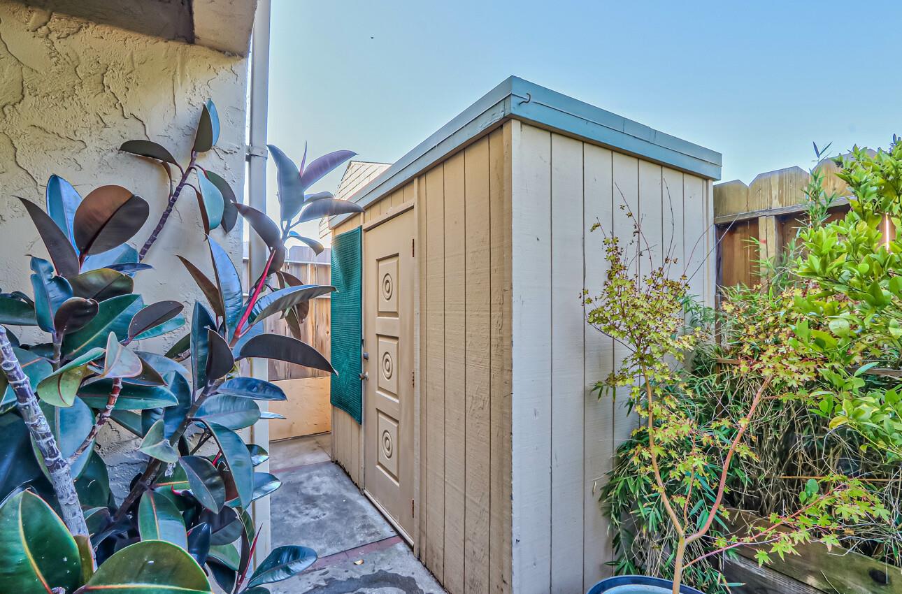 Detail Gallery Image 20 of 24 For 1212 Trinity Ave, Seaside,  CA 93955 - 3 Beds | 1/1 Baths