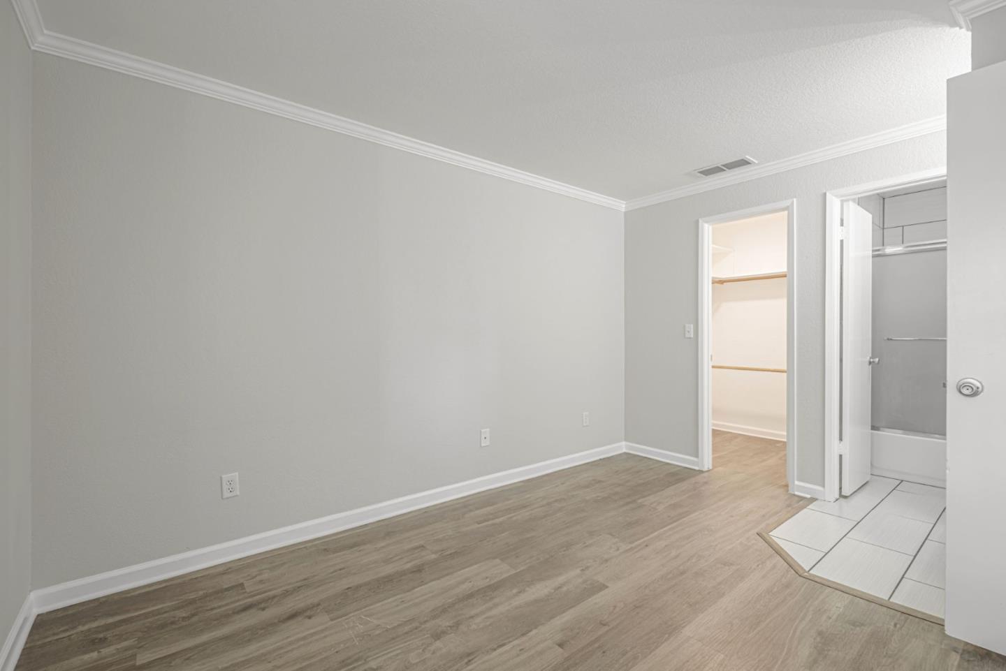 Detail Gallery Image 16 of 30 For 1553 Pyrenees Ave #35,  Stockton,  CA 95210 - 1 Beds | 1 Baths