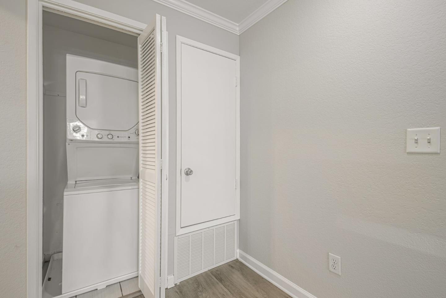 Detail Gallery Image 22 of 30 For 1553 Pyrenees Ave #35,  Stockton,  CA 95210 - 1 Beds | 1 Baths