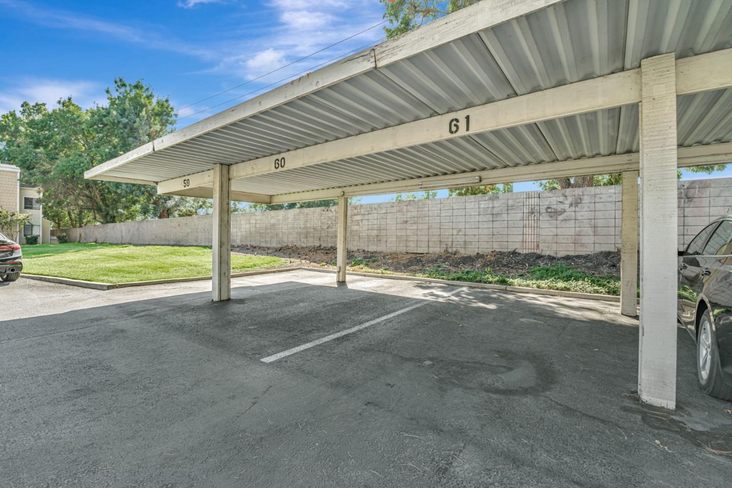 Detail Gallery Image 24 of 30 For 1553 Pyrenees Ave #35,  Stockton,  CA 95210 - 1 Beds | 1 Baths