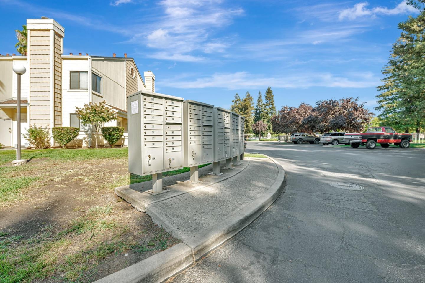 Detail Gallery Image 29 of 30 For 1553 Pyrenees Ave #35,  Stockton,  CA 95210 - 1 Beds | 1 Baths