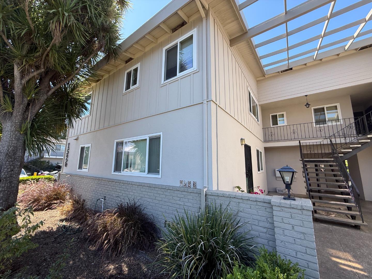 Detail Gallery Image 10 of 19 For 1526 Hess Rd, Redwood City,  CA 94061 - – Beds | – Baths