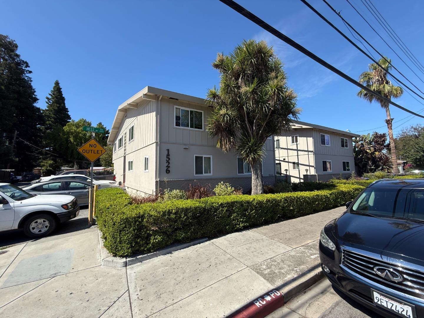 Detail Gallery Image 2 of 19 For 1526 Hess Rd, Redwood City,  CA 94061 - – Beds | – Baths