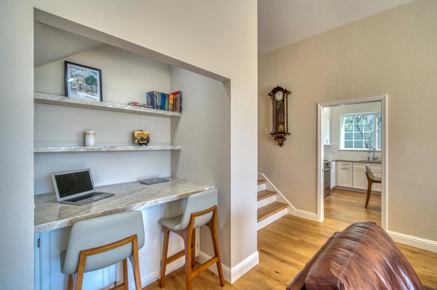 Detail Gallery Image 6 of 38 For 21 Merion Rd, Half Moon Bay,  CA 94019 - 3 Beds | 2/1 Baths