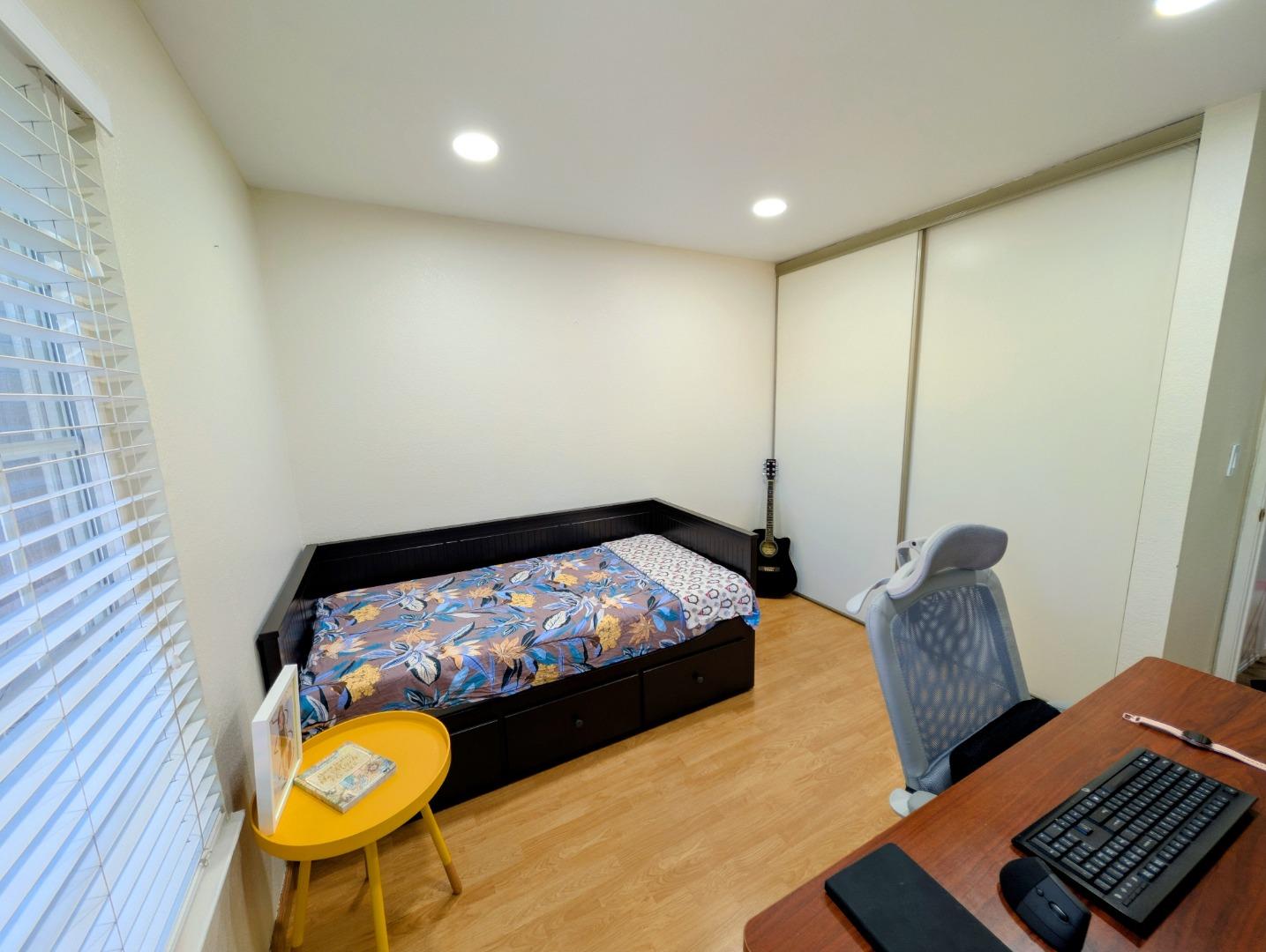 Detail Gallery Image 20 of 29 For 416 Rumsey Ct, San Jose,  CA 95111 - 4 Beds | 2 Baths