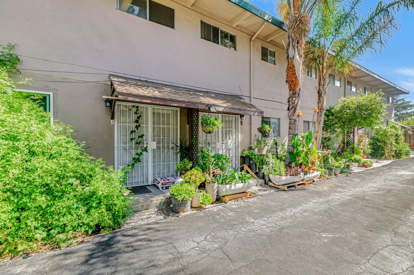 Detail Gallery Image 7 of 23 For 1022 Vermont St, San Jose,  CA 95126 - – Beds | – Baths