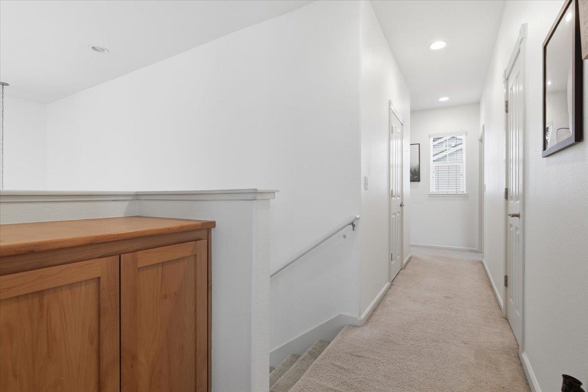 Detail Gallery Image 16 of 40 For 160 Trimble Ct, Gilroy,  CA 95020 - 4 Beds | 2/1 Baths