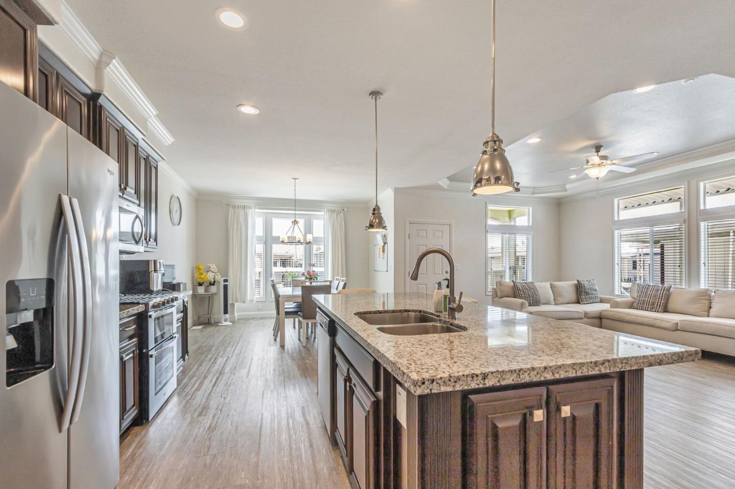 Detail Gallery Image 15 of 34 For 1358 Oakland Rd #81,  San Jose,  CA 95112 - 3 Beds | 2 Baths