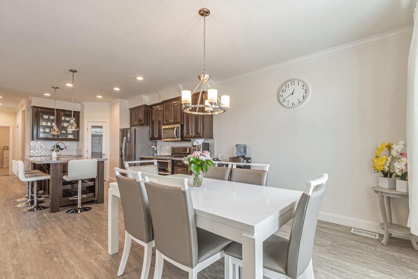 Detail Gallery Image 18 of 34 For 1358 Oakland Rd #81,  San Jose,  CA 95112 - 3 Beds | 2 Baths