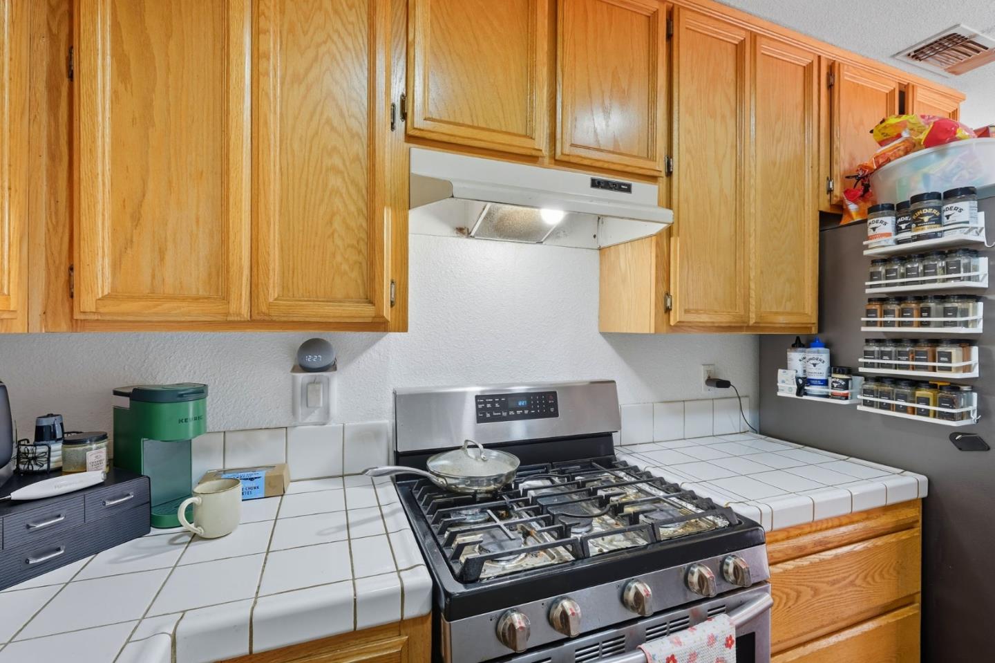 Detail Gallery Image 13 of 50 For 1336 Stephanie Ave, Sacramento,  CA 95838 - 3 Beds | 2 Baths