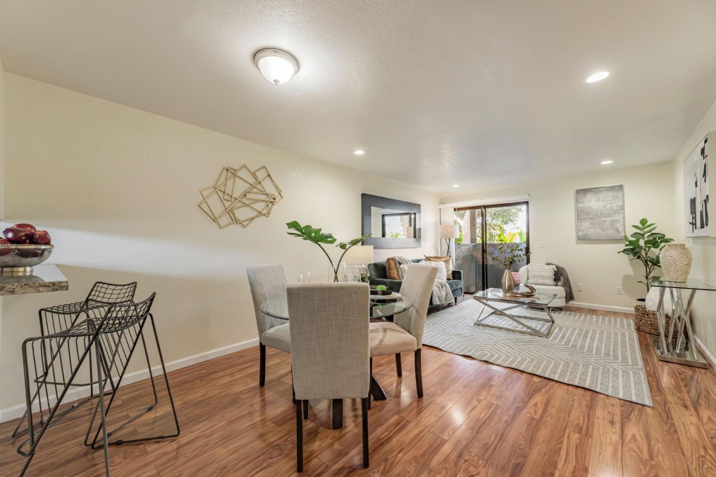 Detail Gallery Image 13 of 32 For 3326 Shadow Park Pl, San Jose,  CA 95121 - 2 Beds | 1 Baths