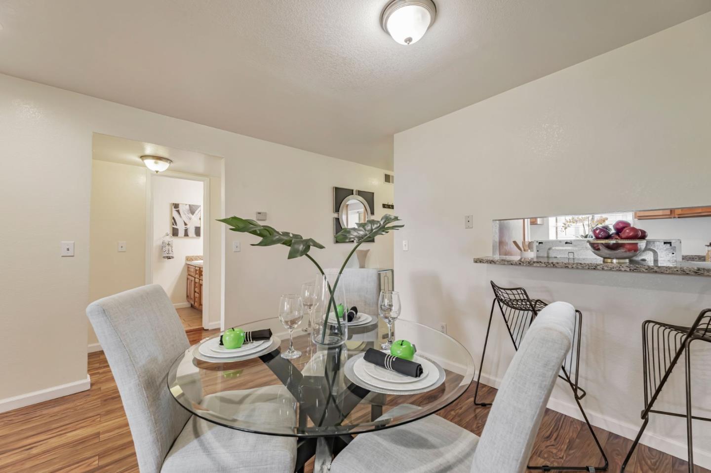 Detail Gallery Image 14 of 32 For 3326 Shadow Park Pl, San Jose,  CA 95121 - 2 Beds | 1 Baths