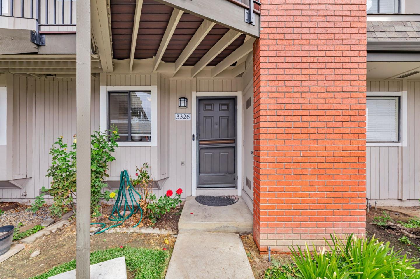 Detail Gallery Image 4 of 32 For 3326 Shadow Park Pl, San Jose,  CA 95121 - 2 Beds | 1 Baths