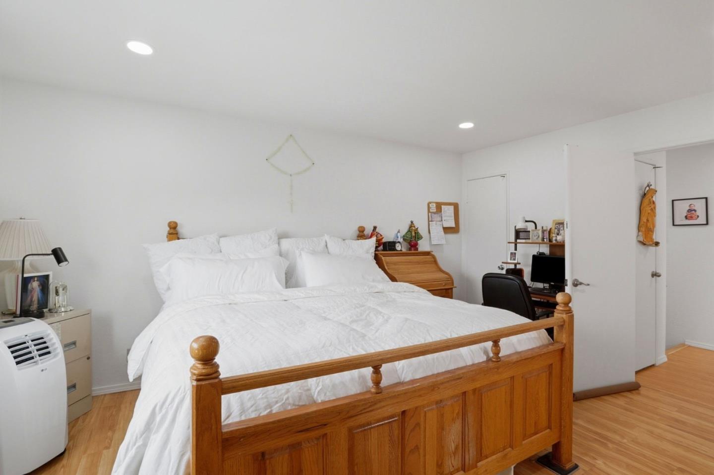 Detail Gallery Image 26 of 40 For 2083 Bluejacket Way, San Jose,  CA 95133 - 4 Beds | 2/1 Baths