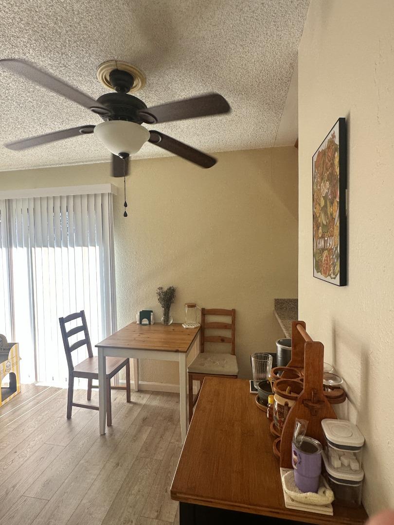 Detail Gallery Image 8 of 16 For 38623 Cherry Ln #203,  Fremont,  CA 94536 - 2 Beds | 1/1 Baths