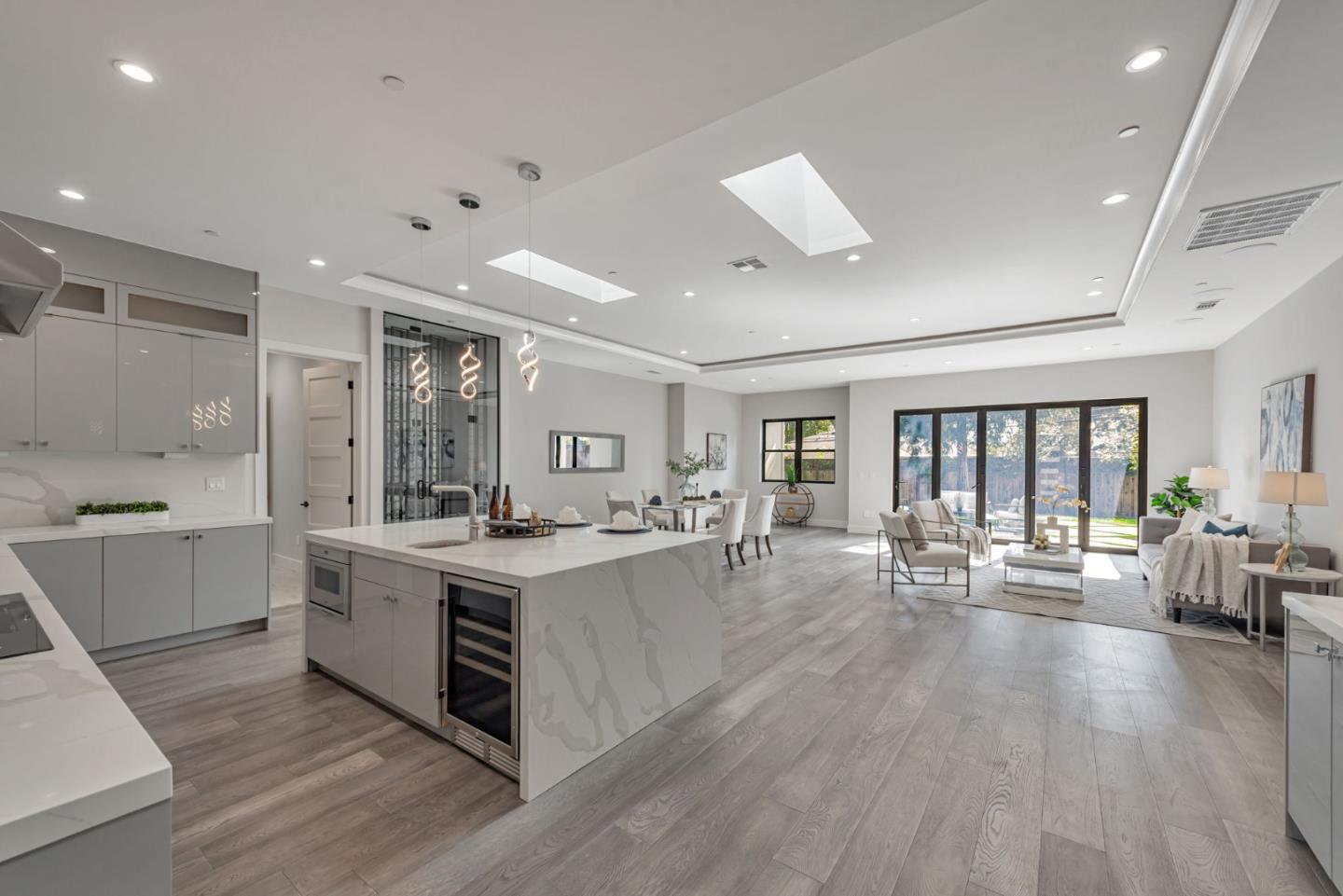 Detail Gallery Image 13 of 74 For 12584 Paseo Flores, Saratoga,  CA 95070 - 7 Beds | 5 Baths