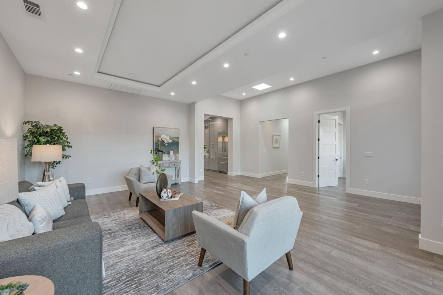 Detail Gallery Image 9 of 74 For 12584 Paseo Flores, Saratoga,  CA 95070 - 7 Beds | 5 Baths