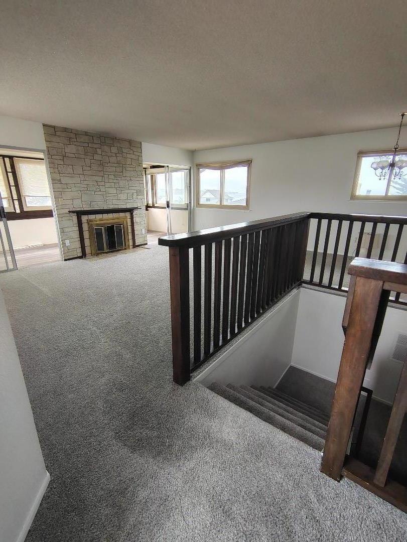 Detail Gallery Image 10 of 22 For 105 Roberts Ave, Monterey,  CA 93940 - 4 Beds | 2 Baths