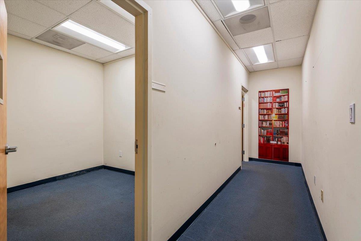 Detail Gallery Image 33 of 39 For 1290 Reamwood Ave, Sunnyvale,  CA 94089 - – Beds | – Baths