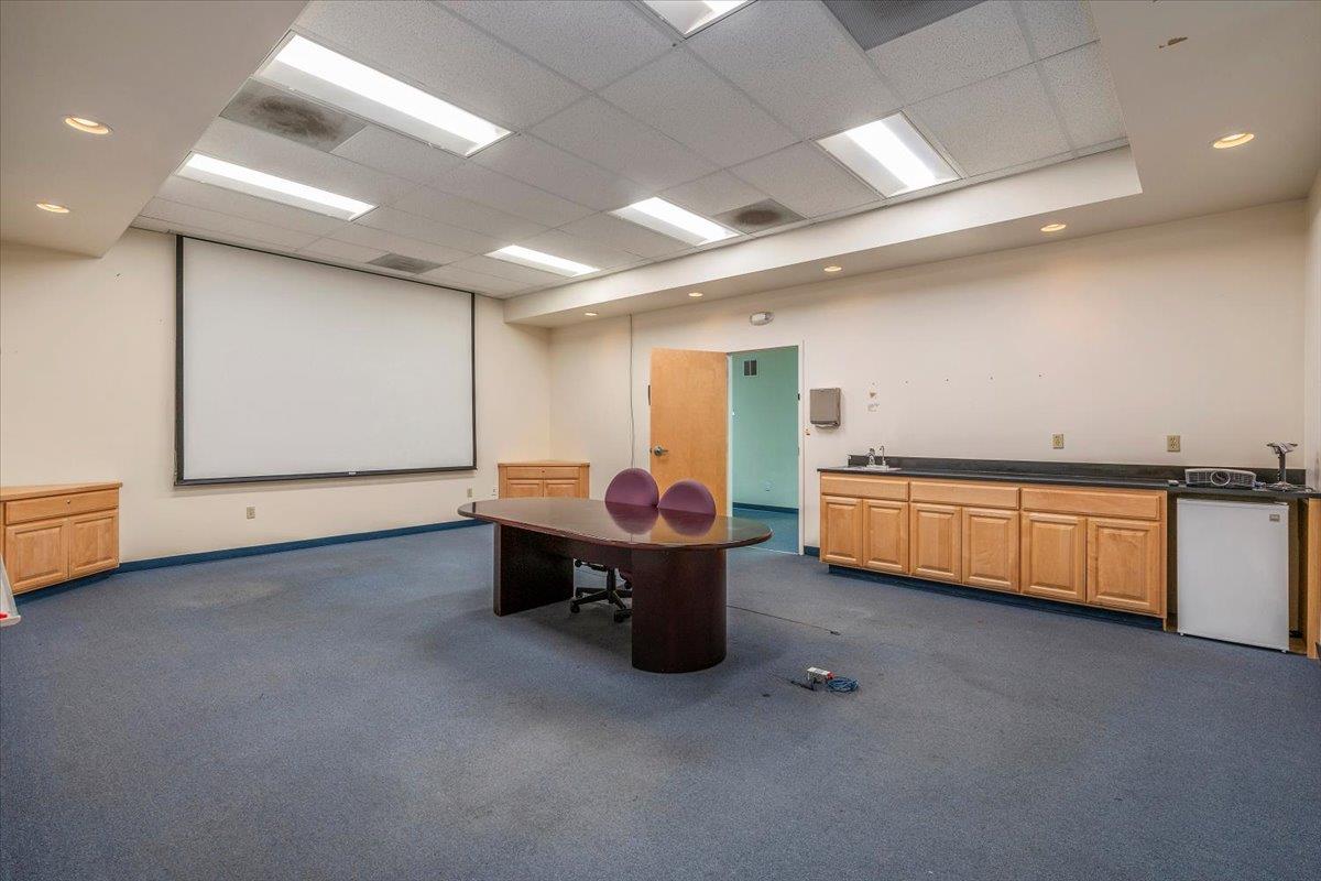 Detail Gallery Image 34 of 39 For 1290 Reamwood Ave, Sunnyvale,  CA 94089 - – Beds | – Baths