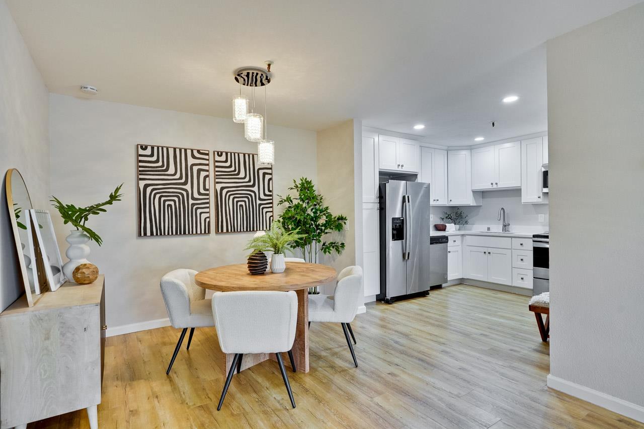 Detail Gallery Image 15 of 63 For 49 Showers Dr #J317,  Mountain View,  CA 94040 - 2 Beds | 2 Baths