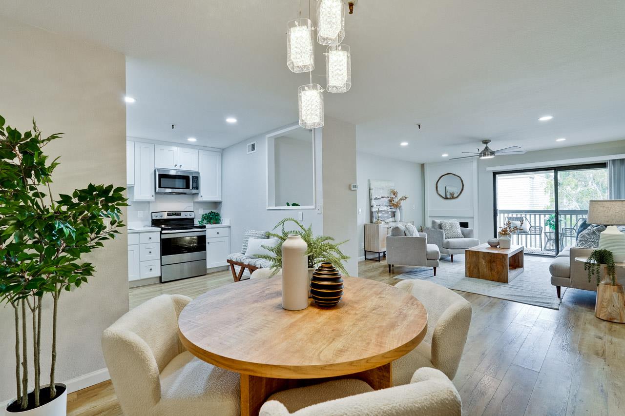 Detail Gallery Image 16 of 63 For 49 Showers Dr #J317,  Mountain View,  CA 94040 - 2 Beds | 2 Baths