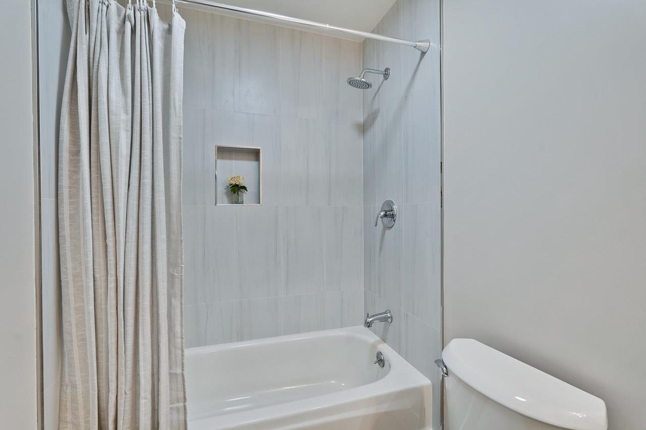 Detail Gallery Image 41 of 63 For 49 Showers Dr #J317,  Mountain View,  CA 94040 - 2 Beds | 2 Baths