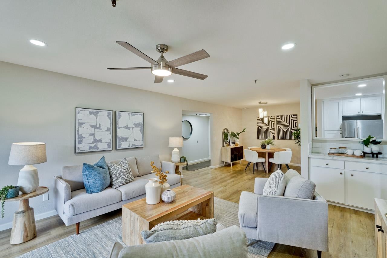 Detail Gallery Image 9 of 63 For 49 Showers Dr #J317,  Mountain View,  CA 94040 - 2 Beds | 2 Baths