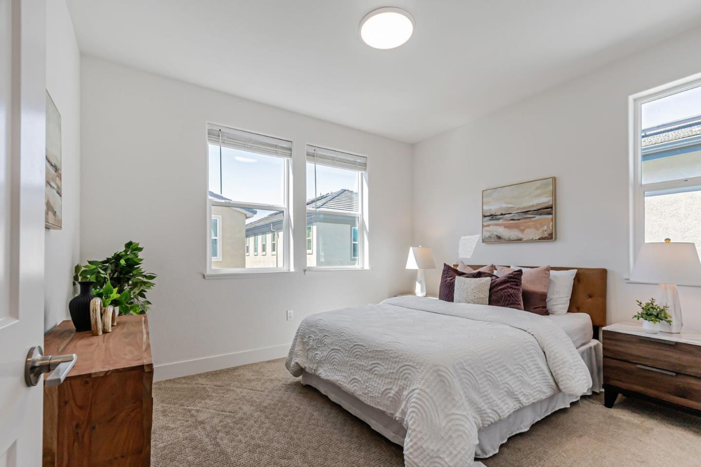 Detail Gallery Image 26 of 60 For 2154 Pastoral Loop, San Jose,  CA 95122 - 4 Beds | 3/1 Baths