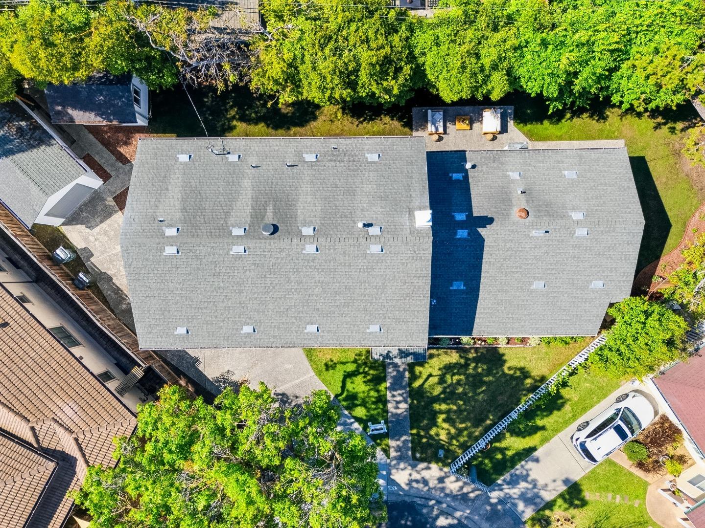 Detail Gallery Image 105 of 123 For 2331 Carmel Dr, Palo Alto,  CA 94303 - 6 Beds | 5 Baths