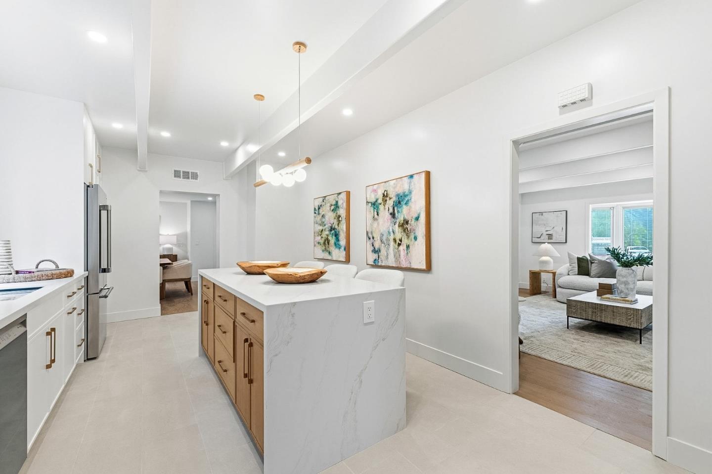 Detail Gallery Image 15 of 123 For 2331 Carmel Dr, Palo Alto,  CA 94303 - 6 Beds | 5 Baths