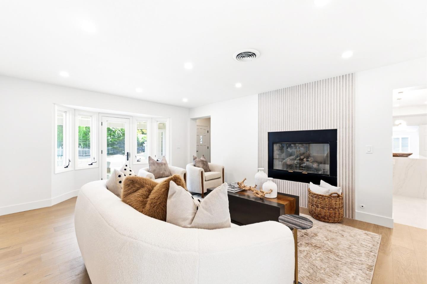 2331 Carmel Drive, Palo Alto, CA, 94303