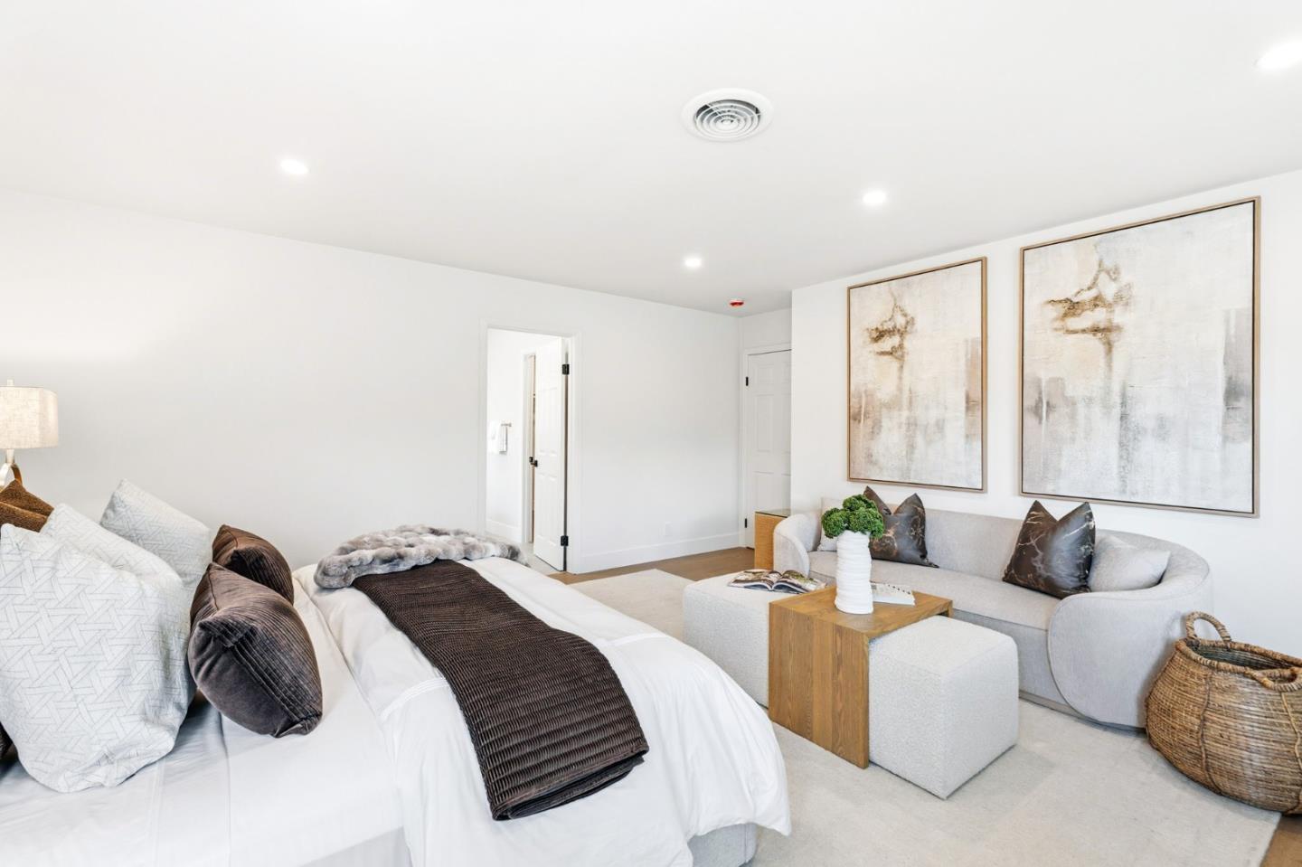 2331 Carmel Drive, Palo Alto, CA, 94303