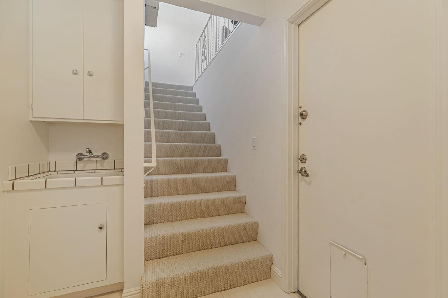 Detail Gallery Image 16 of 51 For 19437 via Real Dr, Saratoga,  CA 95070 - 4 Beds | 4 Baths