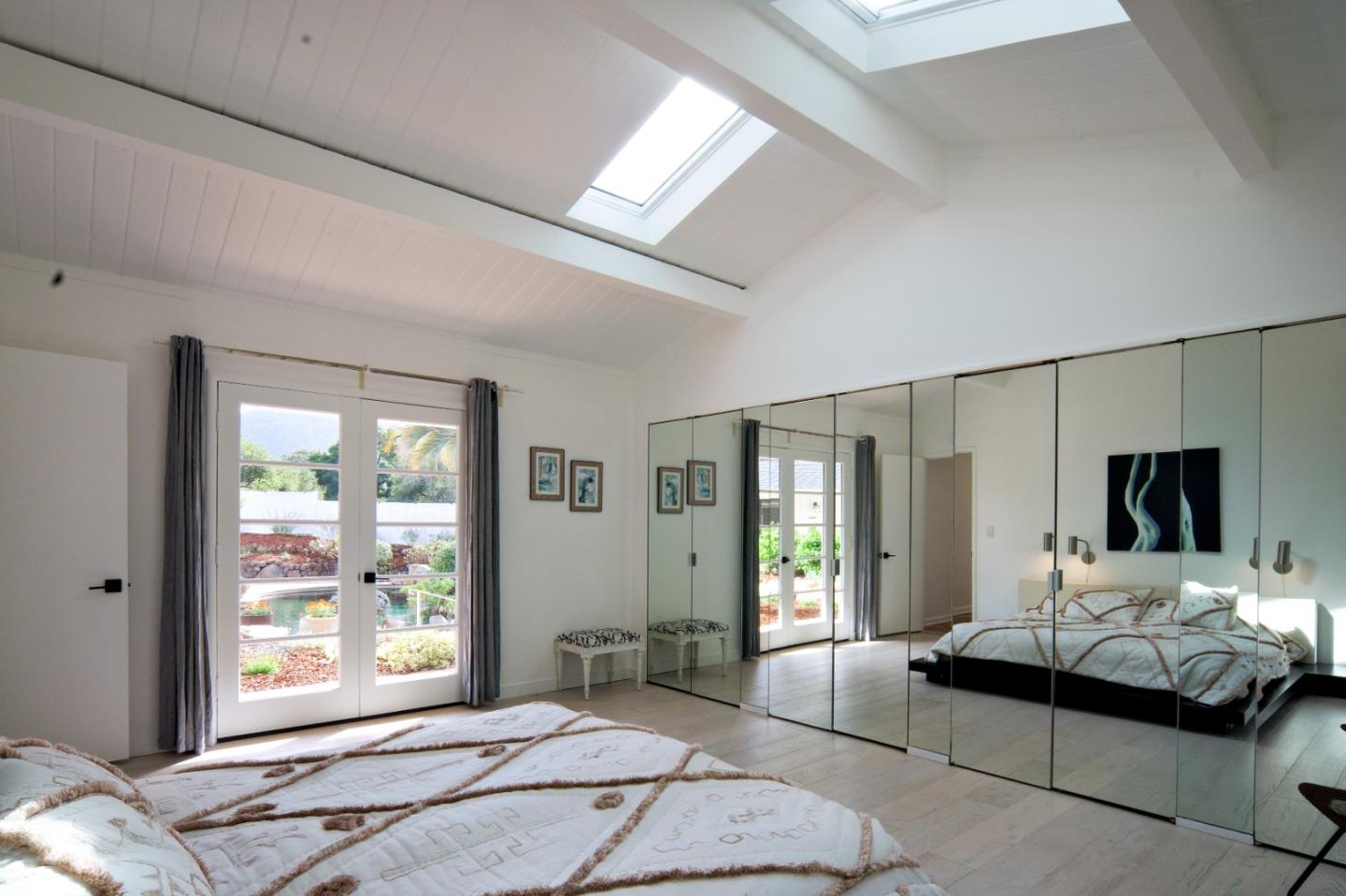 Detail Gallery Image 15 of 43 For 140 Terrace Way, Carmel Valley,  CA 93924 - 4 Beds | 4/1 Baths