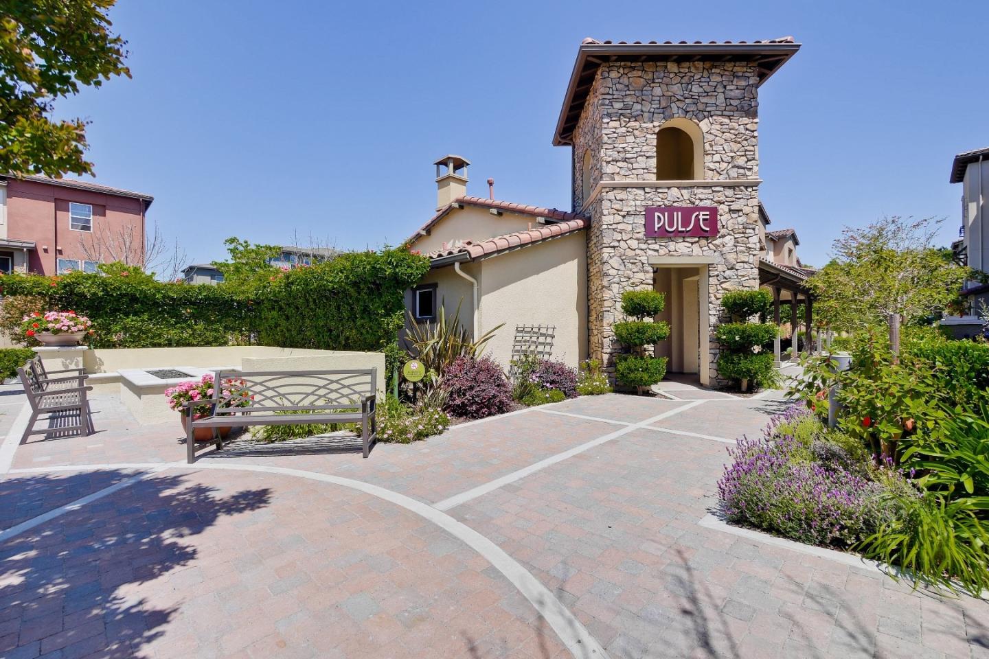 Detail Gallery Image 35 of 48 For 959 Highland Ter, Sunnyvale,  CA 94085 - 3 Beds | 3 Baths