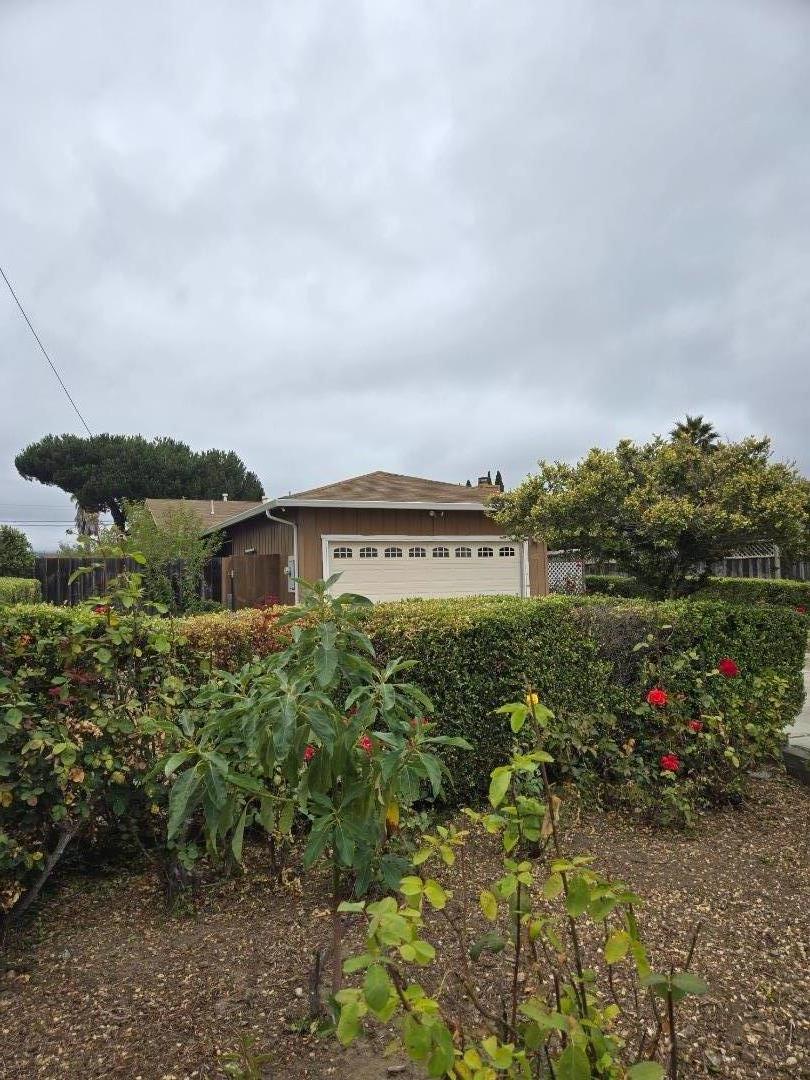 Detail Gallery Image 3 of 22 For 155 Lita Ln, Watsonville,  CA 95076 - 3 Beds | 2 Baths