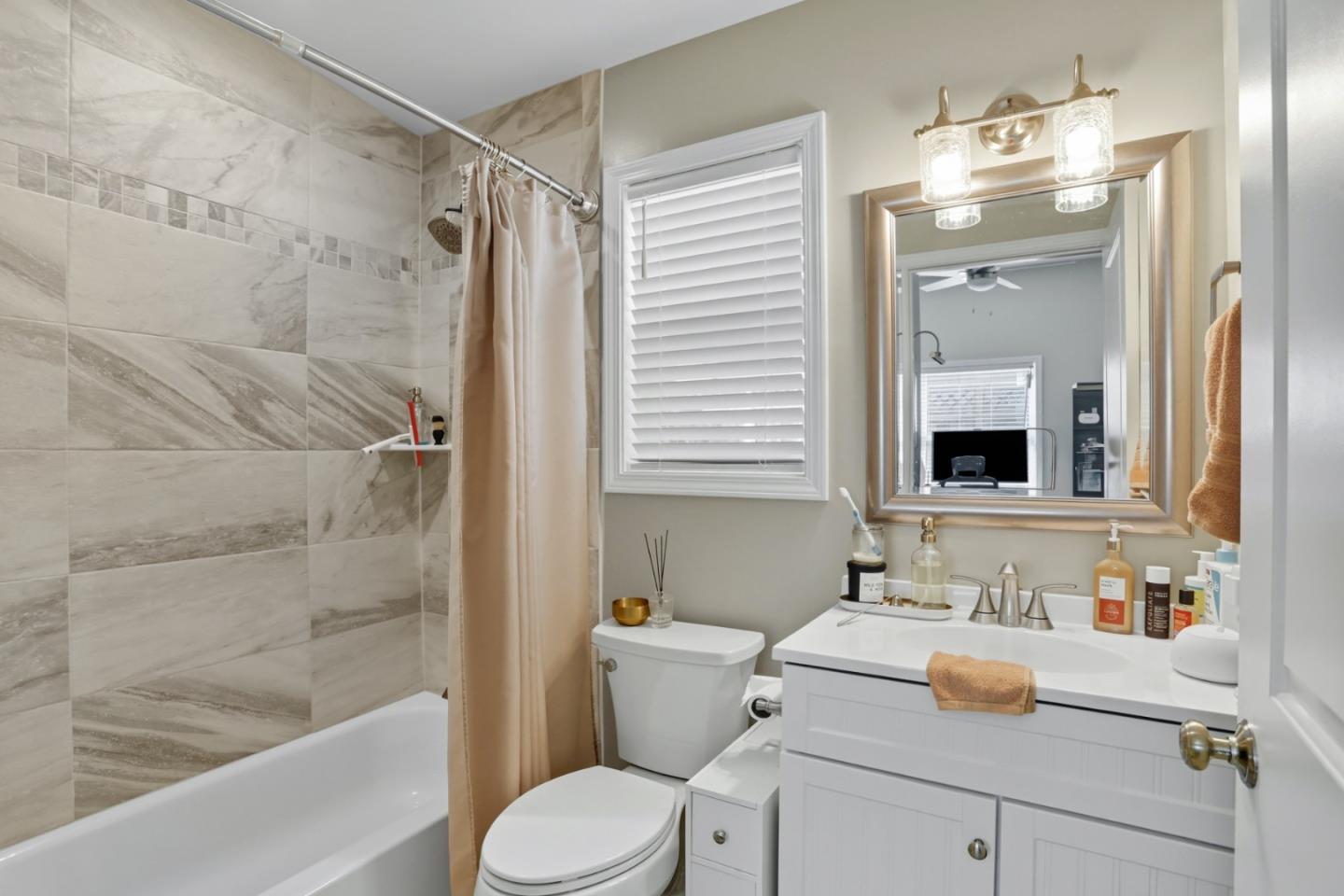 Detail Gallery Image 40 of 43 For 640 N 2nd St, San Jose,  CA 95112 - 4 Beds | 4 Baths