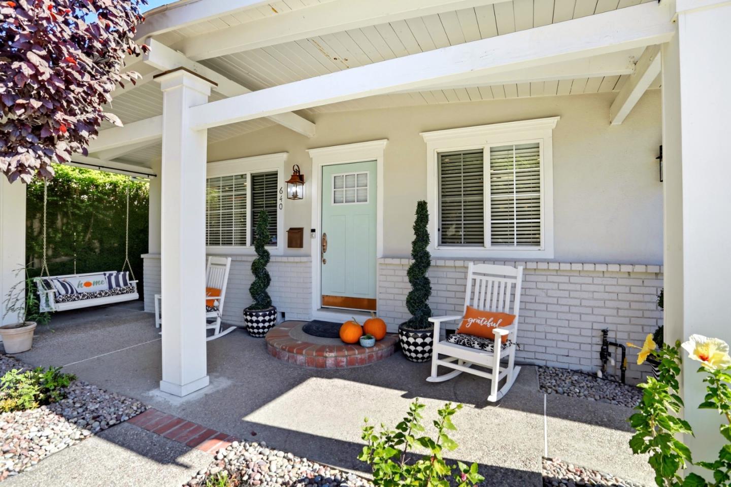 Detail Gallery Image 7 of 43 For 640 N 2nd St, San Jose,  CA 95112 - 4 Beds | 4 Baths