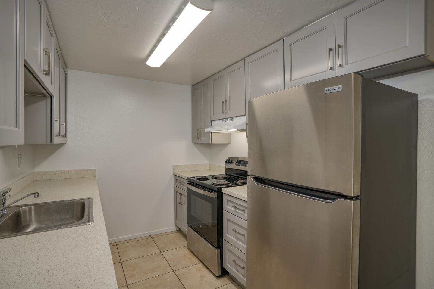 Detail Gallery Image 20 of 29 For 1206-1208 J St, Davis,  CA 95616 - – Beds | – Baths